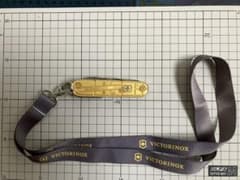 Victorinox Swiss Army Knife ゴールドのサムネイル