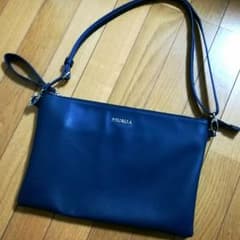 苺美瑠狂様☆専用　ムルーア　クラッチバックのサムネイル