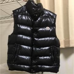 値下げ中‼︎モンクレール ダウンベスト TIB サイズ 0のサムネイル