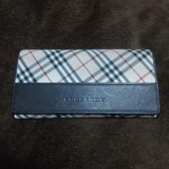 Burberry 長財布 ブラウン 男女のサムネイル