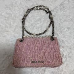 Miu Miu ツイード ミニバッグ（パールチェーン付き） Miu Miu ツイード ミニバッグ（パールチェーン付き） - メルカリ