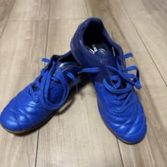 青 サッカーシューズ サイズ24のサムネイル