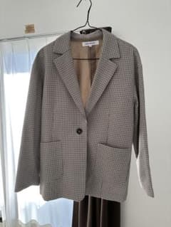 NATURAL BEAUTY BASIC テーラードジャケットのサムネイル