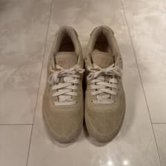 NIKE AIR MAX ベージュ　スニーカーのサムネイル