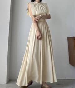 タグ付き新品未使用品 Louere ハイウエストロングギャザースカートのサムネイル