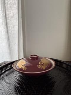 蓋つき煮物椀 /向付け5客セット 溜塗風 金彩 花文様のサムネイル