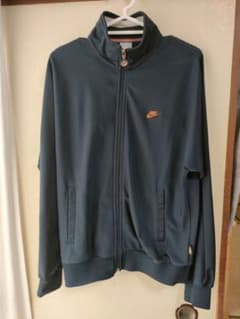 NIKE ジップアップジャケット ダークグリーンのサムネイル