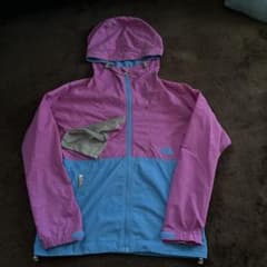 値下げしました⭐︎THE NORTH FACE フード付きジャケット Sのサムネイル