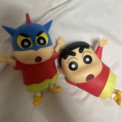 クレヨンしんちゃん フィギュア 2体セットのサムネイル