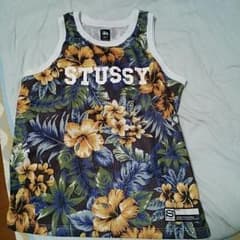 最終値下げ stussy メッシュタンクのサムネイル