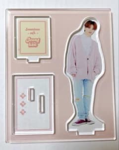 Seventeen cafe✳︎ジョンハン✳︎アクスタのサムネイル