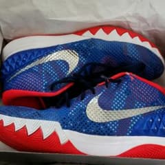 ナイキ　NIKE　カイリー１　KYRIE1のサムネイル