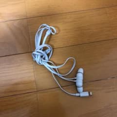 urBeats3 (Lightning コネクタ付き）のサムネイル