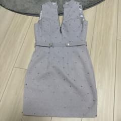 Glossy グレー ビジュー付きナイトドレス xsサイズ - メルカリ