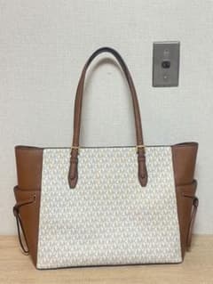 MICHAEL KORS MKロゴトートバッグのサムネイル