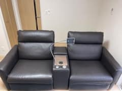 ワイド2人用電動本革リクライニングソファ (ニトリ)のサムネイル