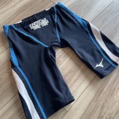 セントラルスポーツ　男子用水着　Mサイズのサムネイル