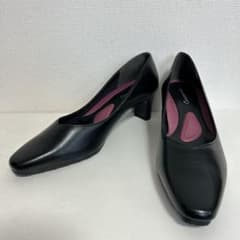 極美品✨ ラクナ スクエアトゥ 整体パンプス レザー ブラック 24.5