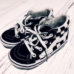 SALE《VANS》キッズ ハイカット　スニーカーのサムネイル