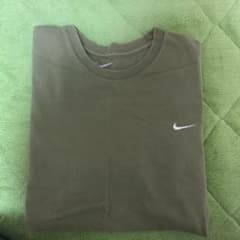 NIKE ナイキ Tシャツ カーキのサムネイル