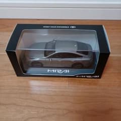 トヨタ MIRAI 1/30 ミニカー プレシャスメタル