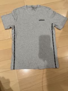 adidas グレー Tシャツ Lサイズのサムネイル