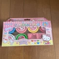 キティちゃん　小麦粉粘土　型付きのサムネイル