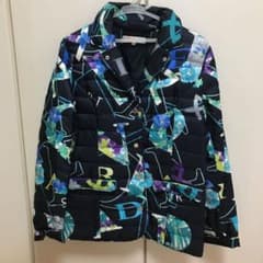 レオナール  ダウン　セールのサムネイル