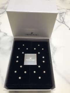 SWAROVSKI（スワロフスキー）アクセサリーボックスのサムネイル