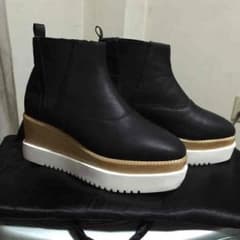 ステラマッカートニー、G.V.G.V、TOGA好きな方に厚底ウッドソールブーツのサムネイル
