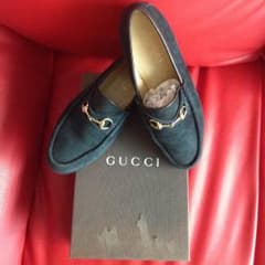 GUCCI ローファーのサムネイル