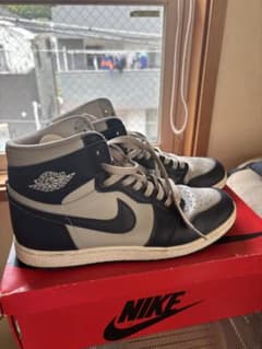 Nike Air Jordan 1 High 85 Georgetownのサムネイル
