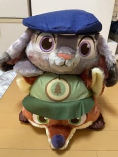 ズートピア赤いほっぺ寝そべりスーパーラージキッズぬいぐるみ“ニック