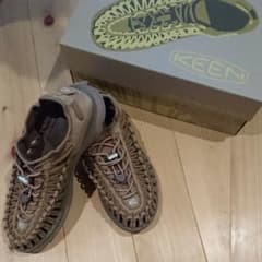 keen サンダル ユニークのサムネイル