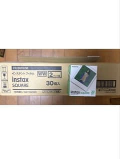 instaxSQUAREチェキフィルムスクエア600枚有効期限28年4月のサムネイル