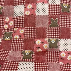 クマ ウサギ デイジー柄 パッチワーク風 生地 はぎれのサムネイル