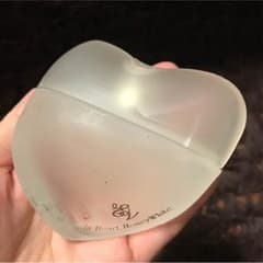 送料込】インハート ハニーホワイト香水のサムネイル