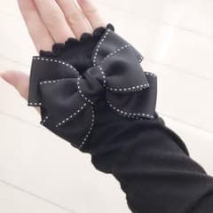 アームカバー　ハンドメイド　ブラックステッチリボンのサムネイル