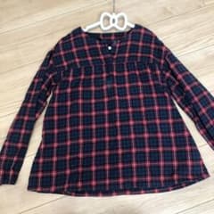 無印良品　カットソー長袖140 女の子のサムネイル