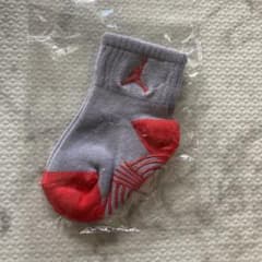 新品　JORDAN ベビー靴下のサムネイル