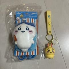 セットで♡ ちいかわ　MINISO　スマホポーチ　スマホショルダー　ハチワレのサムネイル