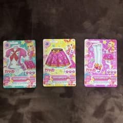 アイカツカード ピンクトルテコーデ 3枚セットのサムネイル