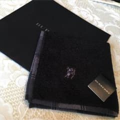 【yuria様専用】✨新品タグ付    BURBERRY  ハンドタオルのサムネイル