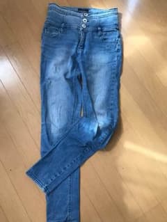 イング デニム お値下げ中！のサムネイル