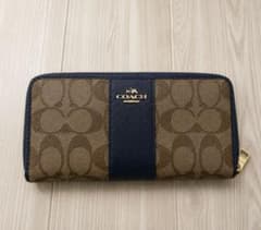 COACH 長財布 シグネチャー ネイビーのサムネイル