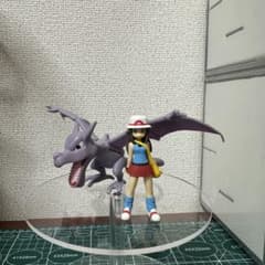 海外 ポケモンセンター ポケモン 陶器製 フワンテ　フィギュア 海外製品WCT ポケモンフィギュア プテラ - メルカリ