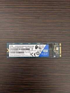 Western Digital WD RED SA500 2TB SSDのサムネイル