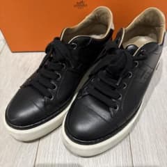 エルメススニーカー　サイズ37週末のみ最大お値下げ致しました エルメス スニーカー 黒 37 23.5 靴 - メルカリ