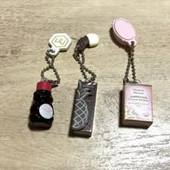 地球の歩き方 ハワイのおみやげ　ミニチュアチャーム 3種セットのサムネイル