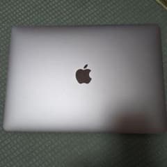 MacBook pro 2017年 13インチ 256GB メモリ8GBのサムネイル